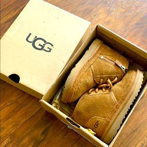 Children’s Ugg sz10